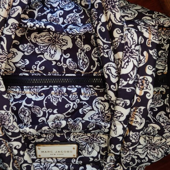 Marc Jacobs Floral Quilted Diaper Bag - Picture 15 of 16